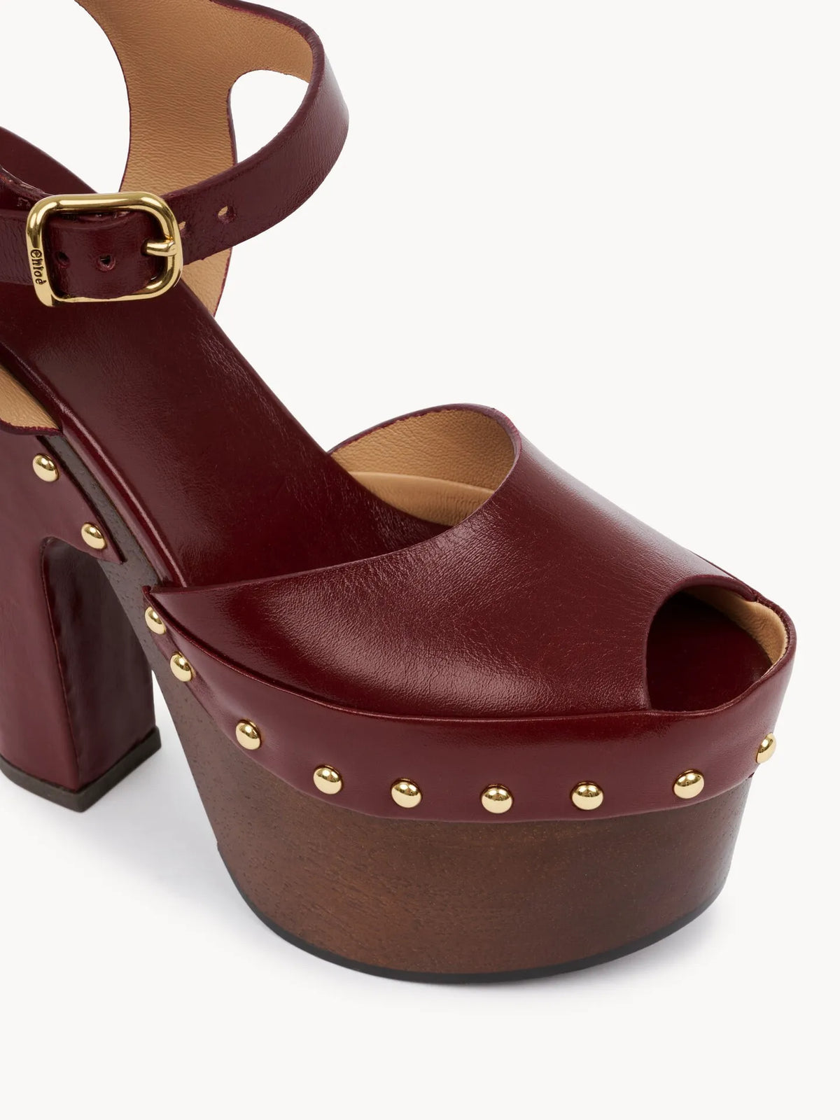 Meret platform clog