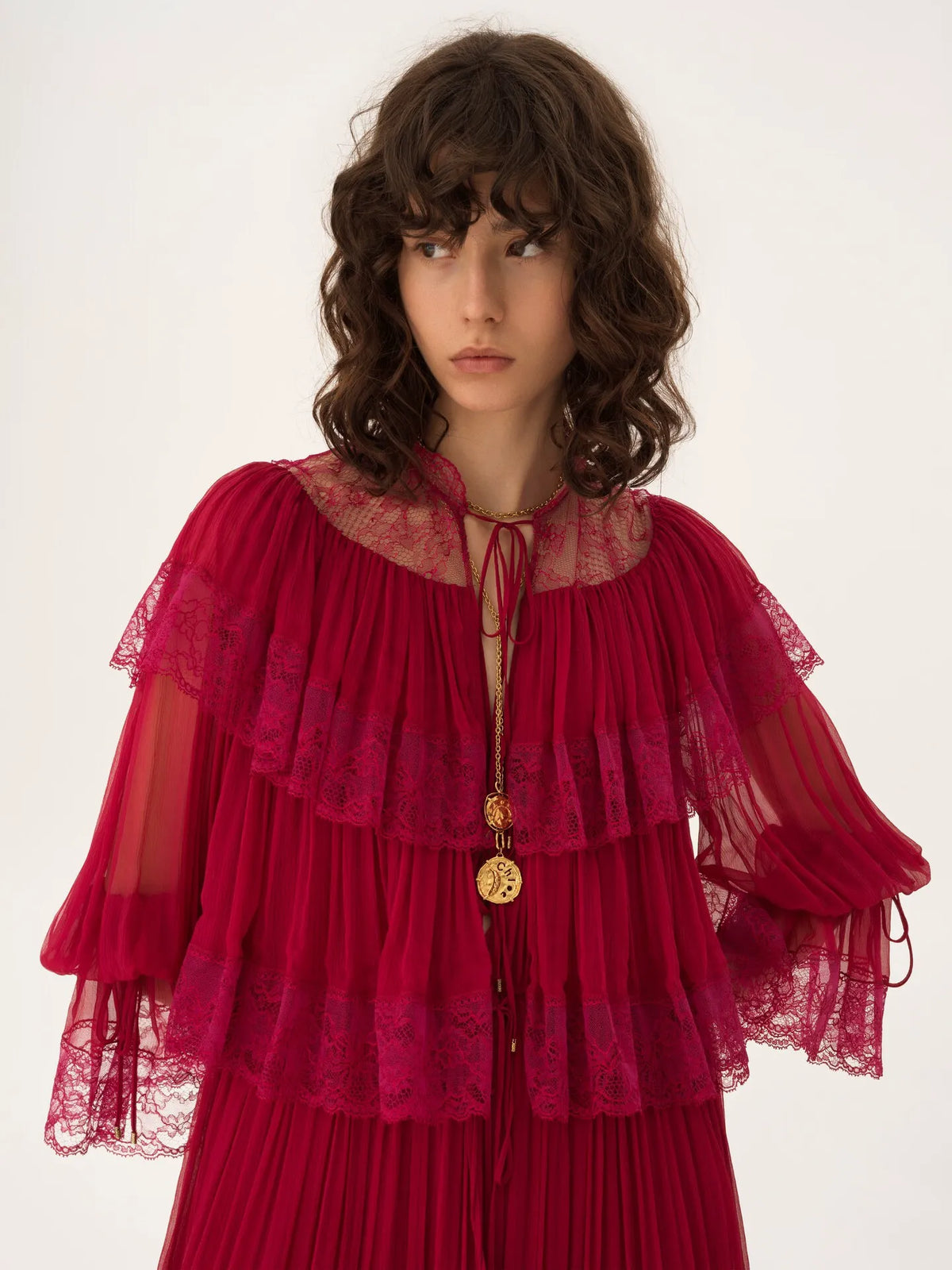 Long ruffled dress in silk mousseline & lace