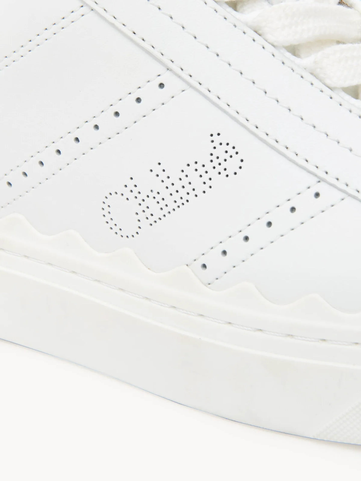 Lauren sneaker