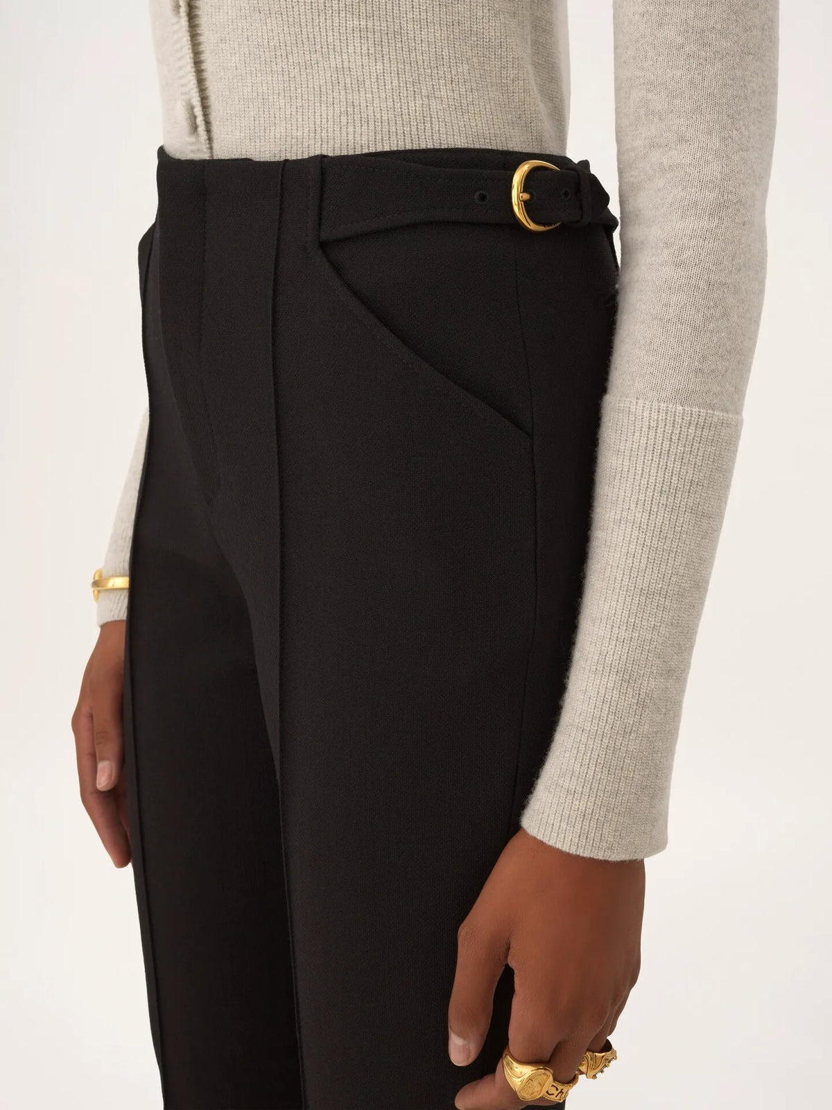 Tailored capri pants in wool crêpe