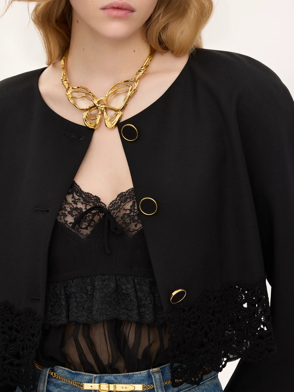 Collarless cropped jacket in wool grain de poudre & lace