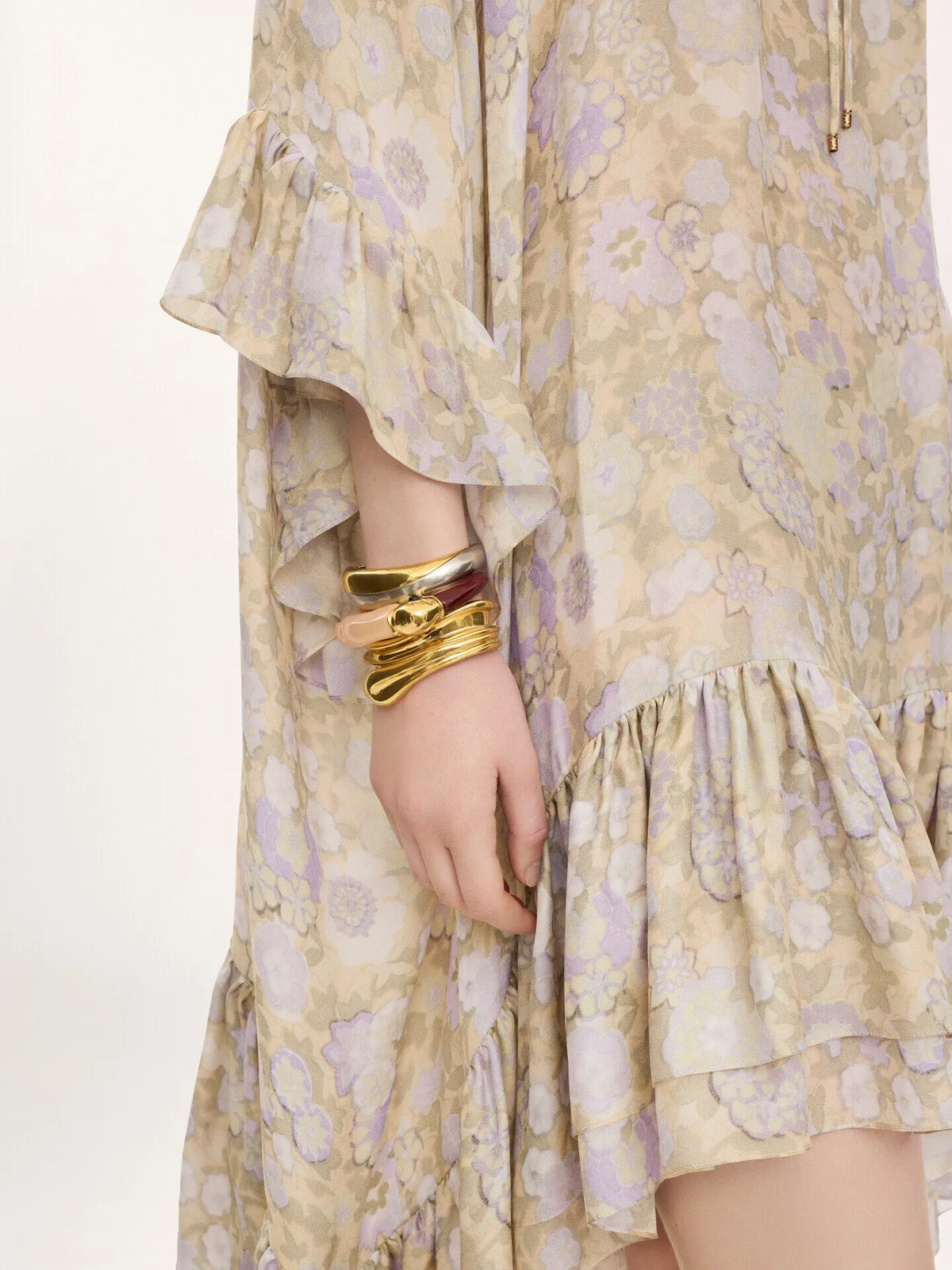 Knee-length ruffled kaftan in silk charmeuse