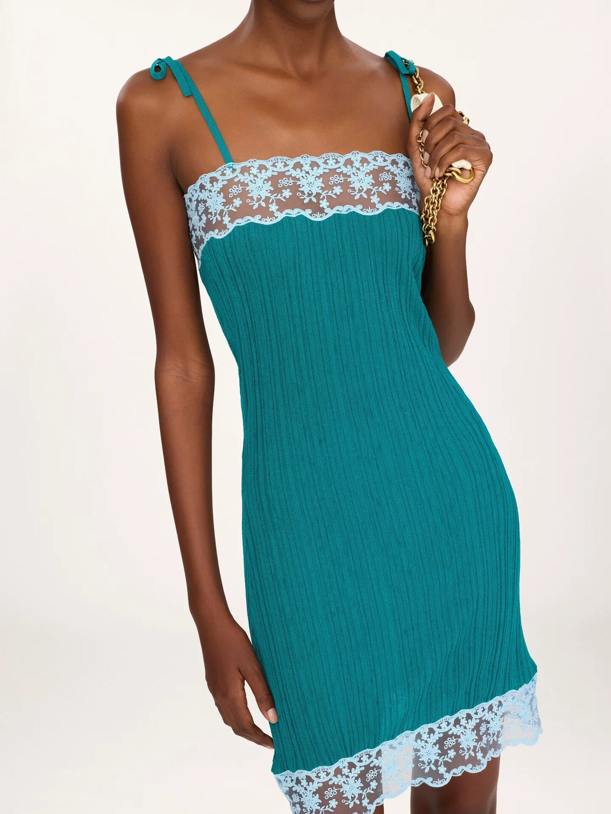 Sleeveless fitted mini dress in a wool knit & lace