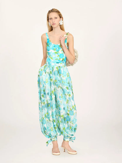 Fluid pleated pants in silk jacquard