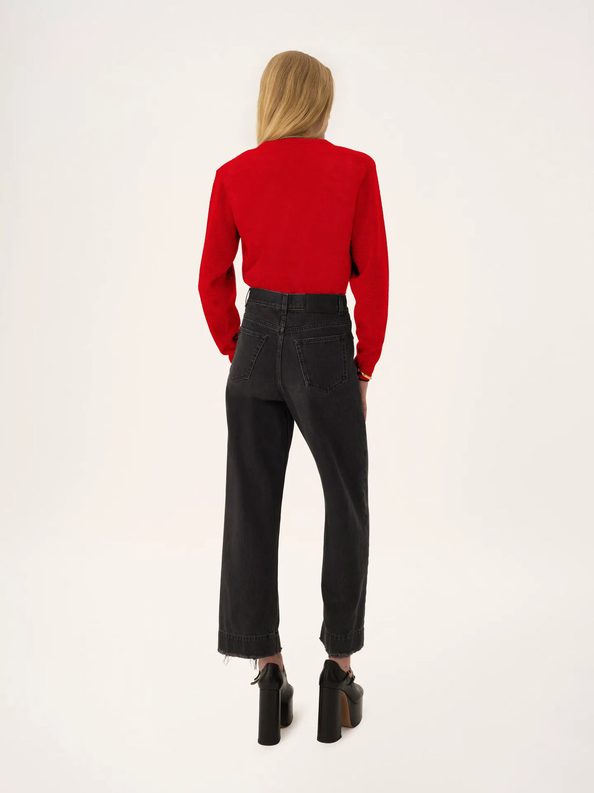 Fitted logo cardigan in a wool & cashmere knit
