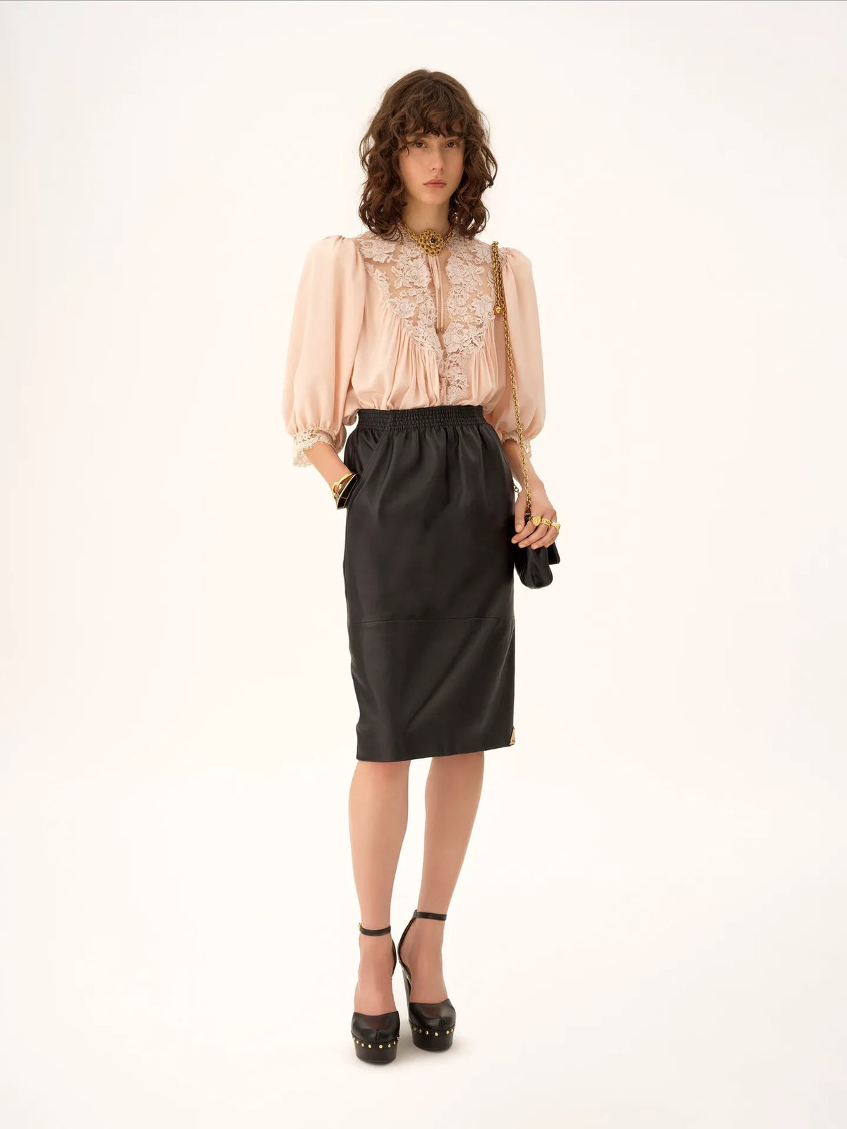 Fluid puff-sleeve top in crêpe de chine & lace