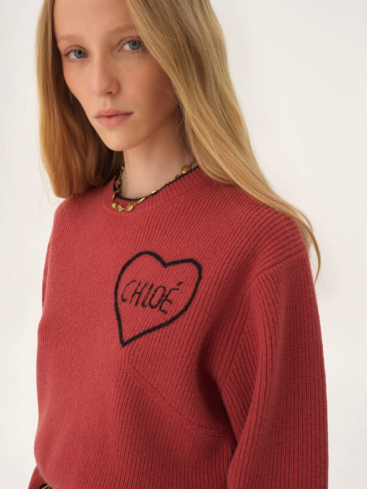 Cropped fitted logo sweater in a wool knit