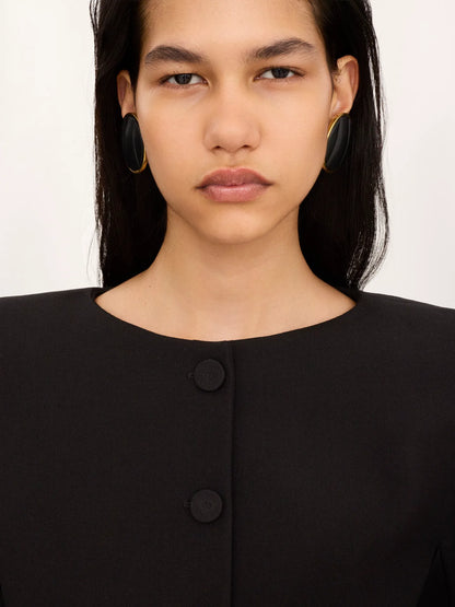 Collarless fitted jacket in wool crêpe