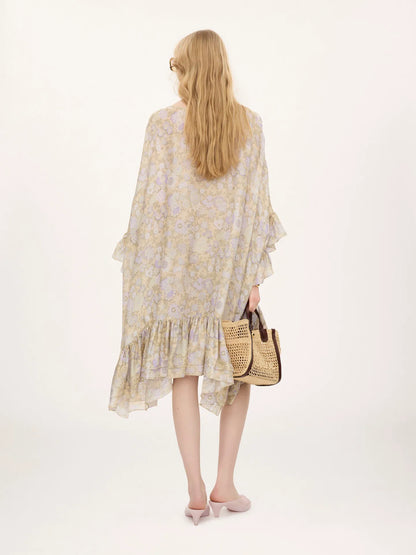 Knee-length ruffled kaftan in silk charmeuse