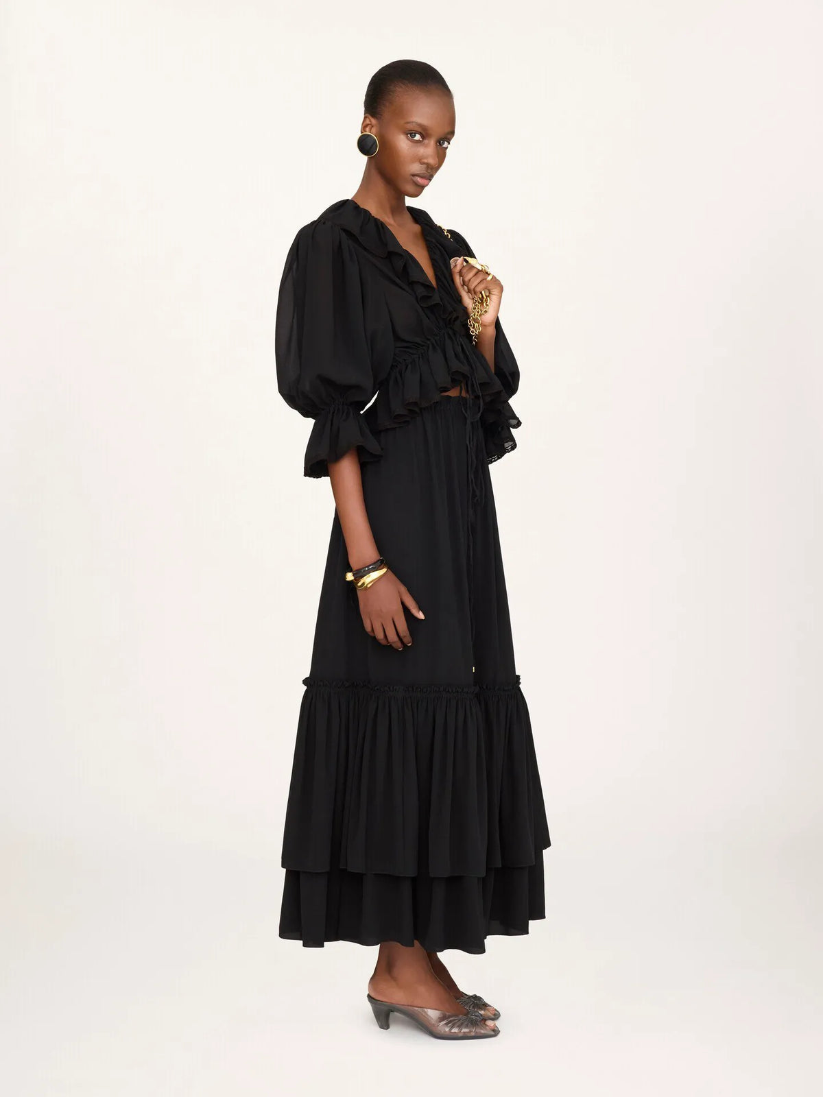 Ruffled long skirt in crêpe de chine