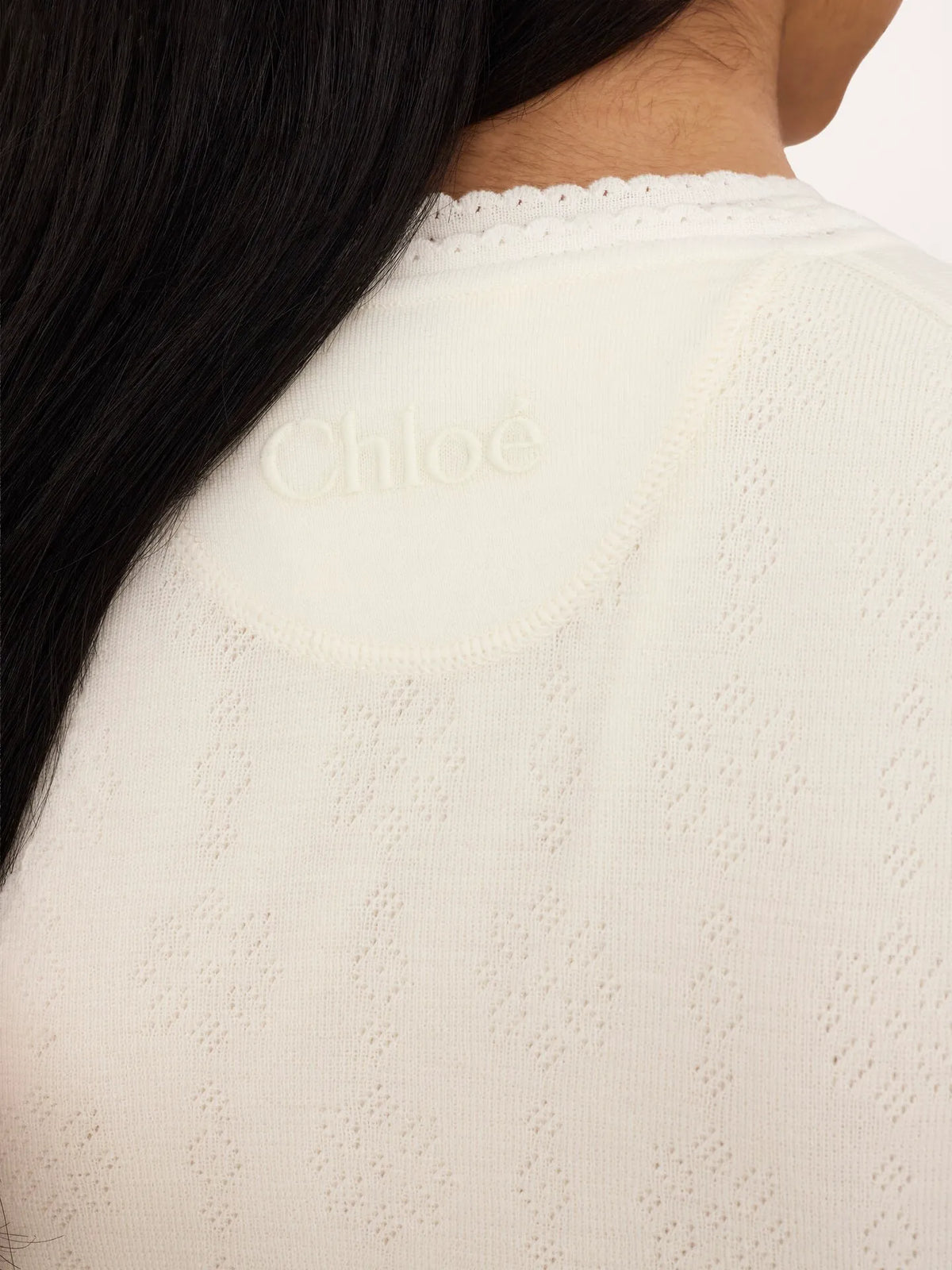 Fitted cardigan in a wool knit