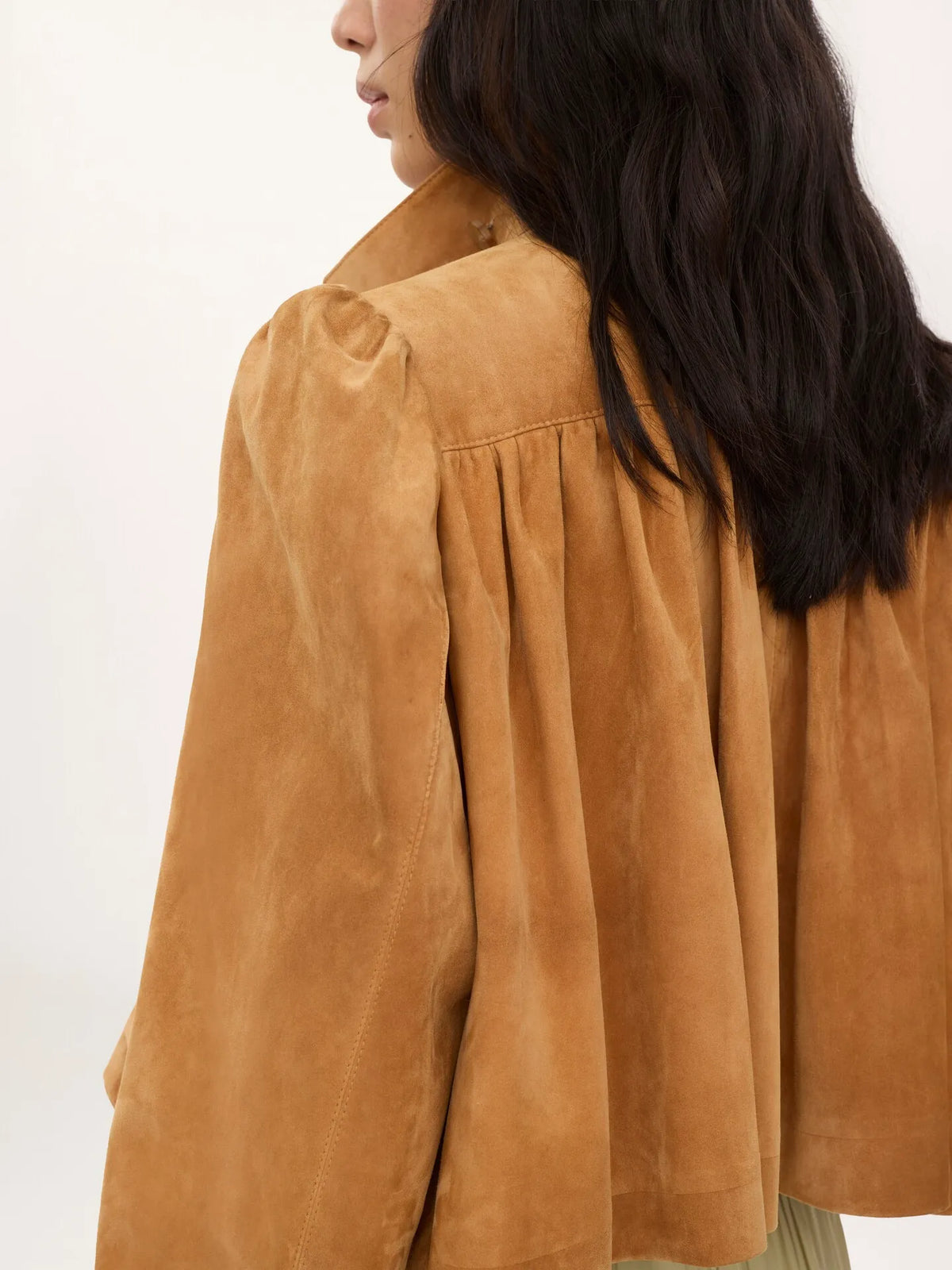 Gathered boule jacket in suede leather