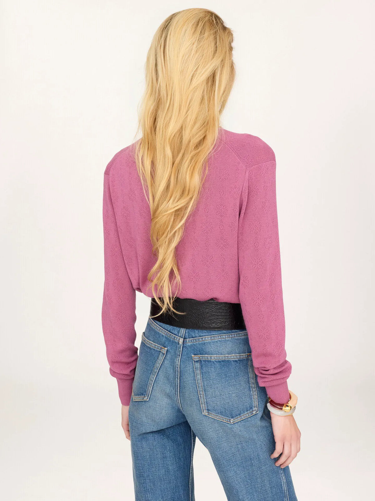 Fitted cardigan in a wool knit