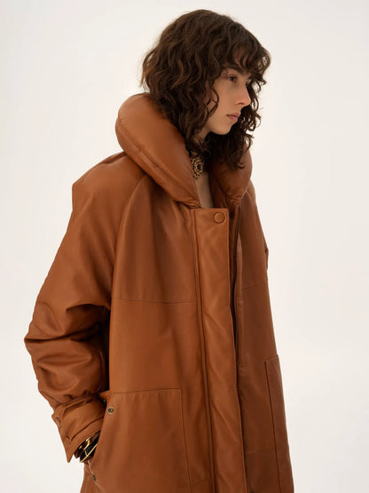 Long puffer coat in leather