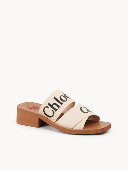 Woody heeled mule