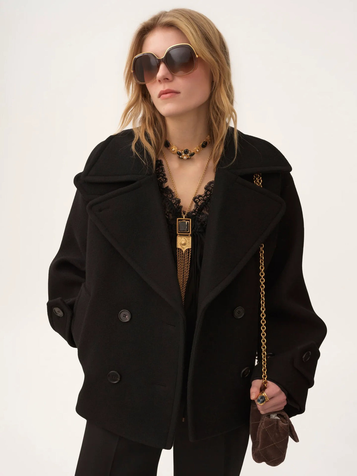 Oversized short coat in wool