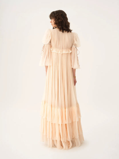 Oversized long ruffled dress in silk mousseline & lace