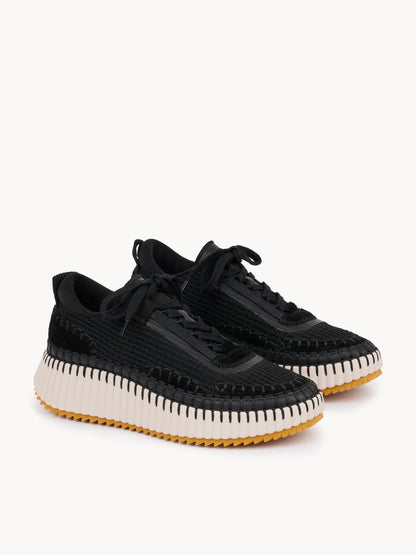 Nama sneaker