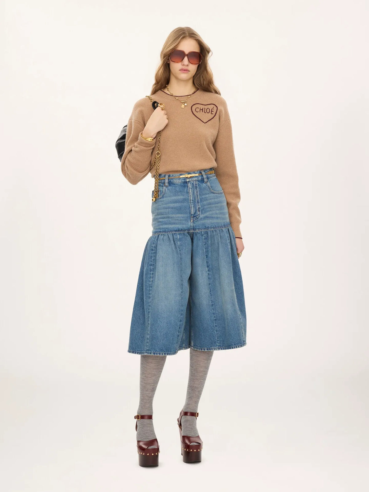 Cropped fitted logo sweater in a wool & cashmere knit
