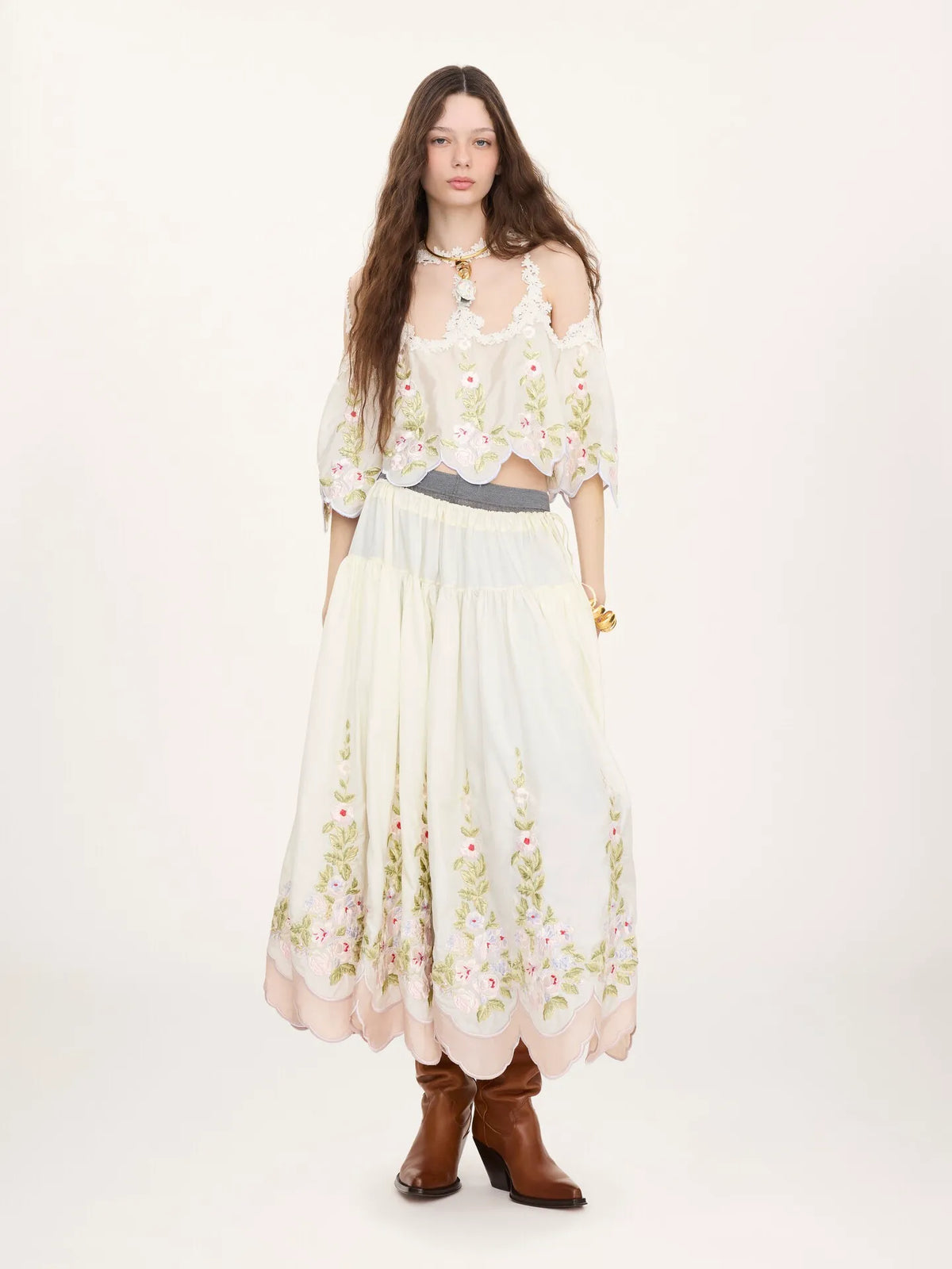 Gathered long skirt in technical taffeta