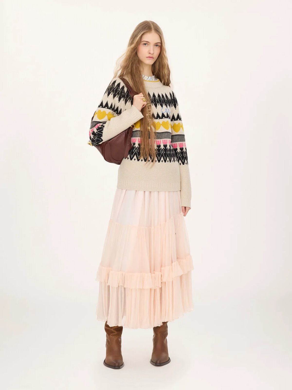 Generous logo sweater in a wool & cashmere knit