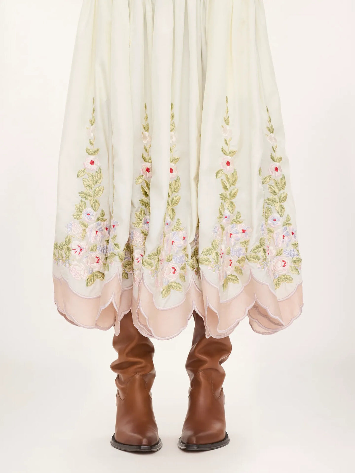 Gathered long skirt in technical taffeta