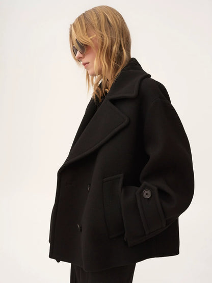 Oversized short coat in wool