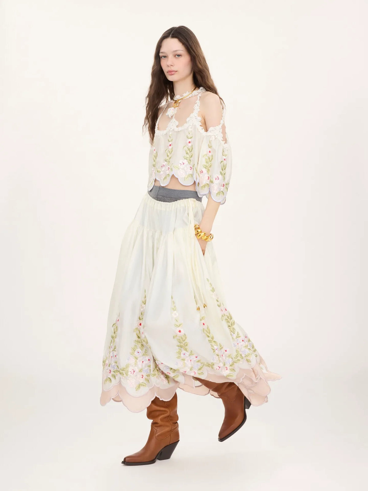 Gathered long skirt in technical taffeta