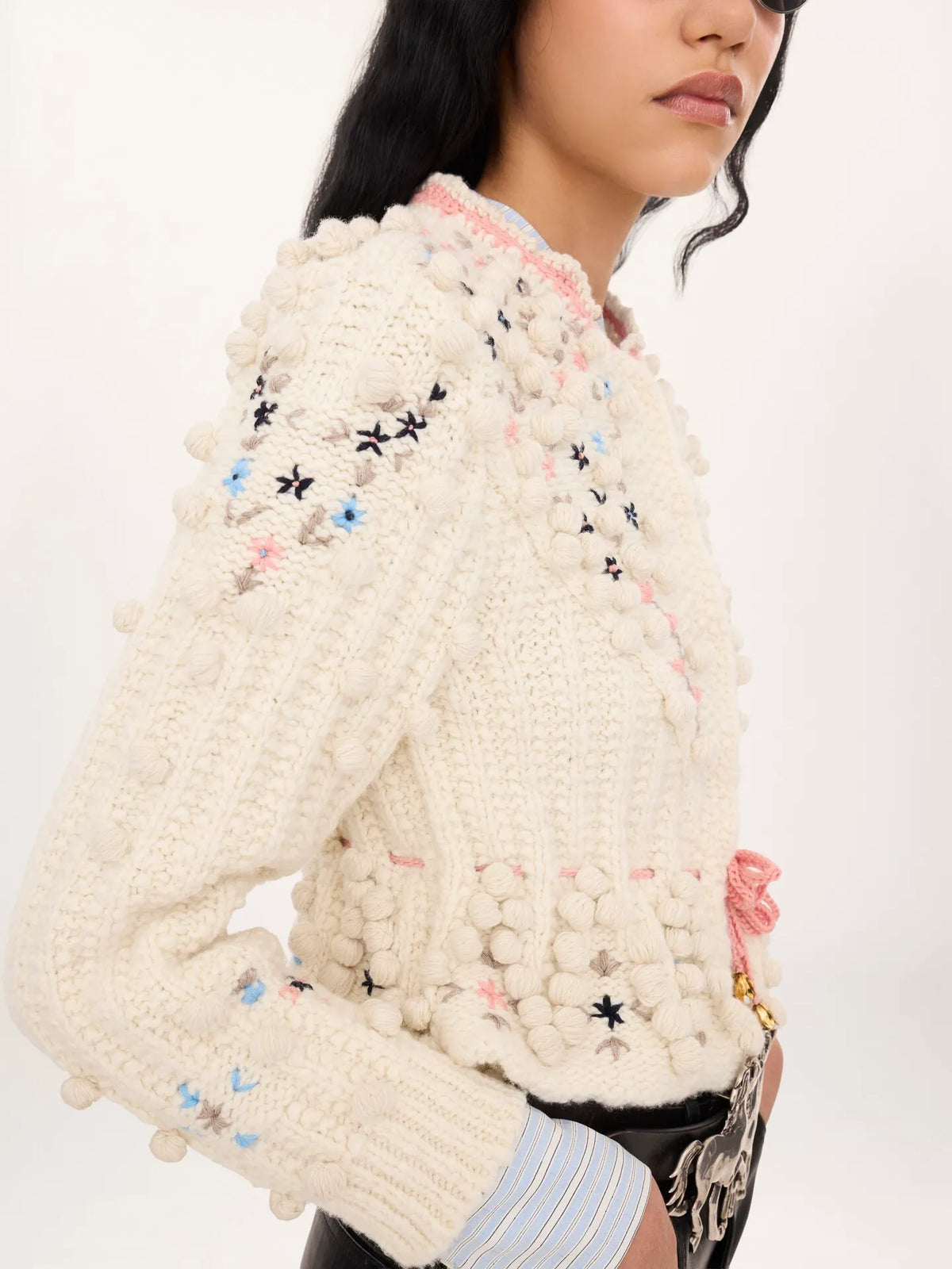 Cropped fitted cardigan in a wool knit