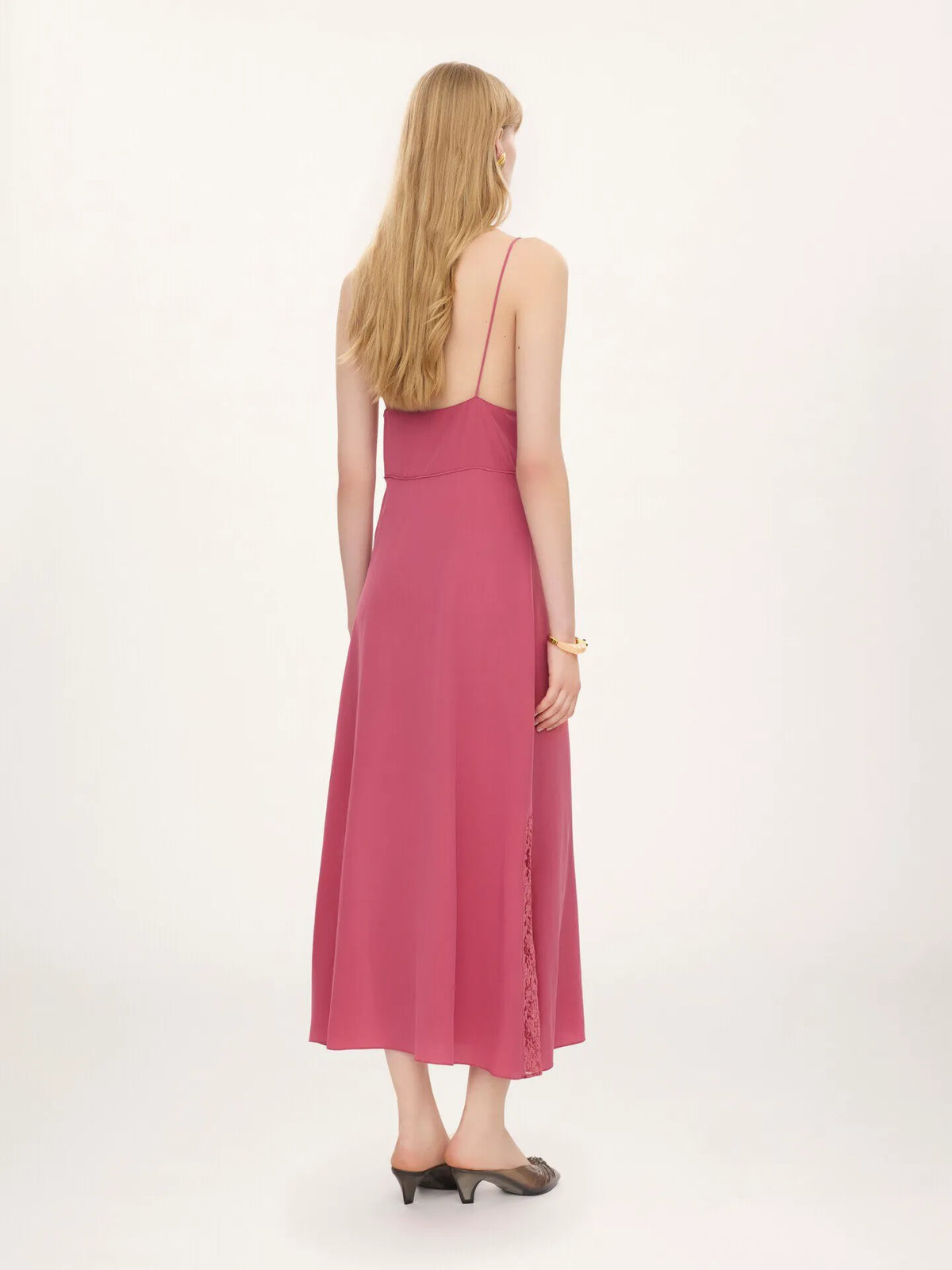 Long lingerie dress in crêpe de chine & lace