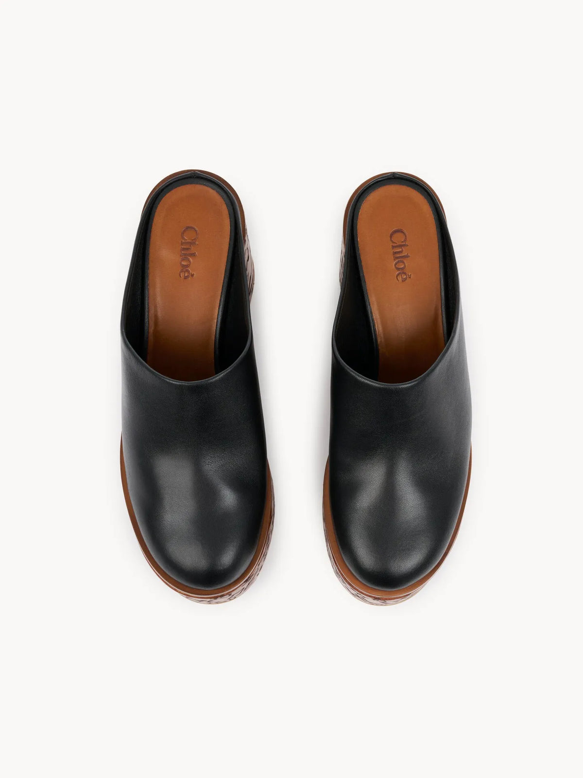 Maxime wedge mule