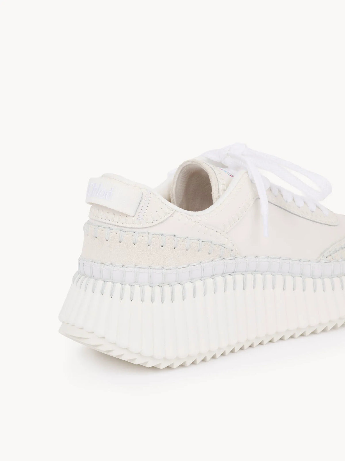 Nama sneaker
