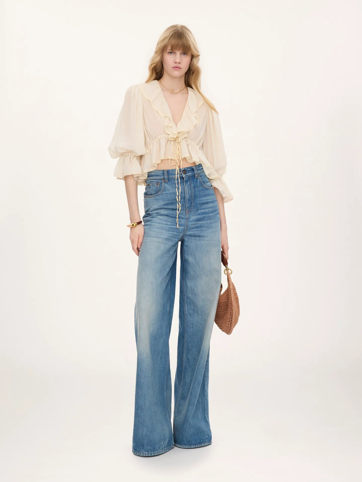 Cropped V-neck ruffle top in silk georgette & lace