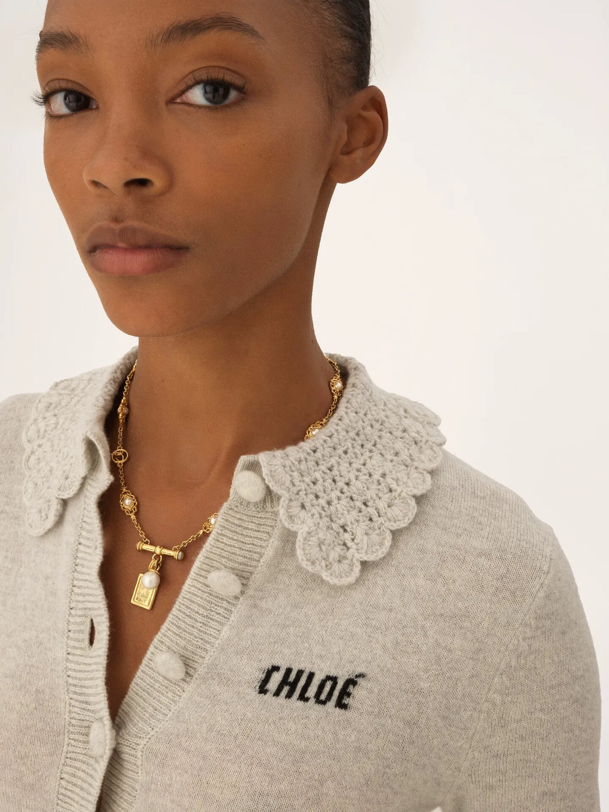 Fitted logo cardigan in a wool knit