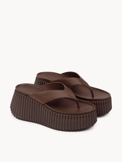 Nama wedge slide