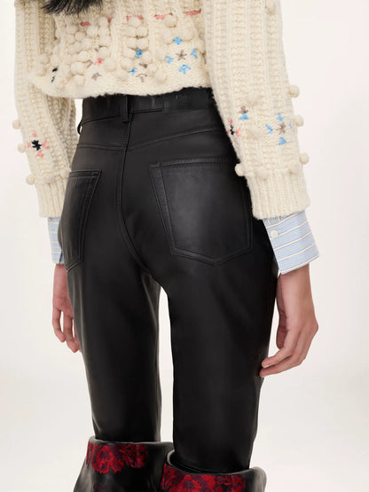 Slim pants in leather