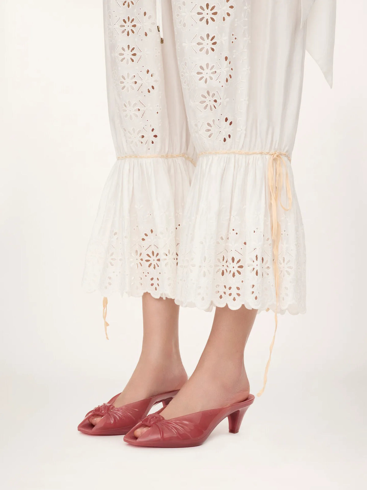 Fluid drawstring pants in soft cotton