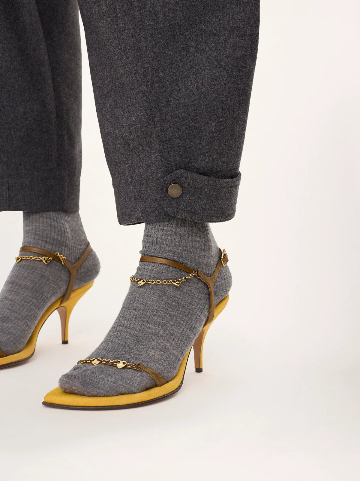 High-rise barrel pants in wool & cashmere flannel