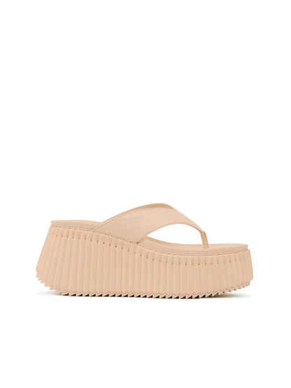 Nama wedge slide