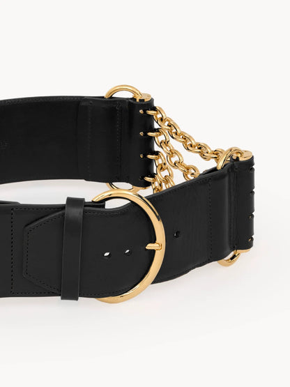 The Chloé Camera Chain belt