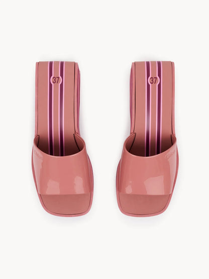 Swimming Cool wedge mule