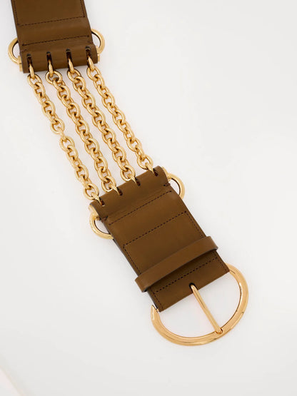 The Chloé Camera Chain belt