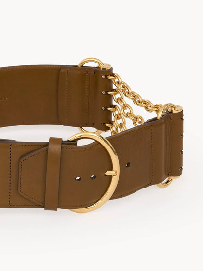 The Chloé Camera Chain belt