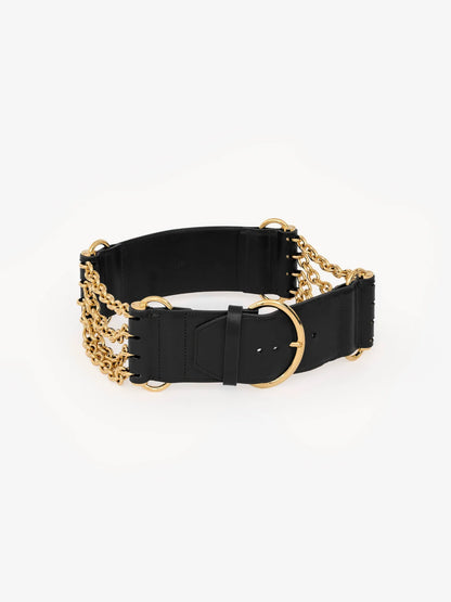 The Chloé Camera Chain belt