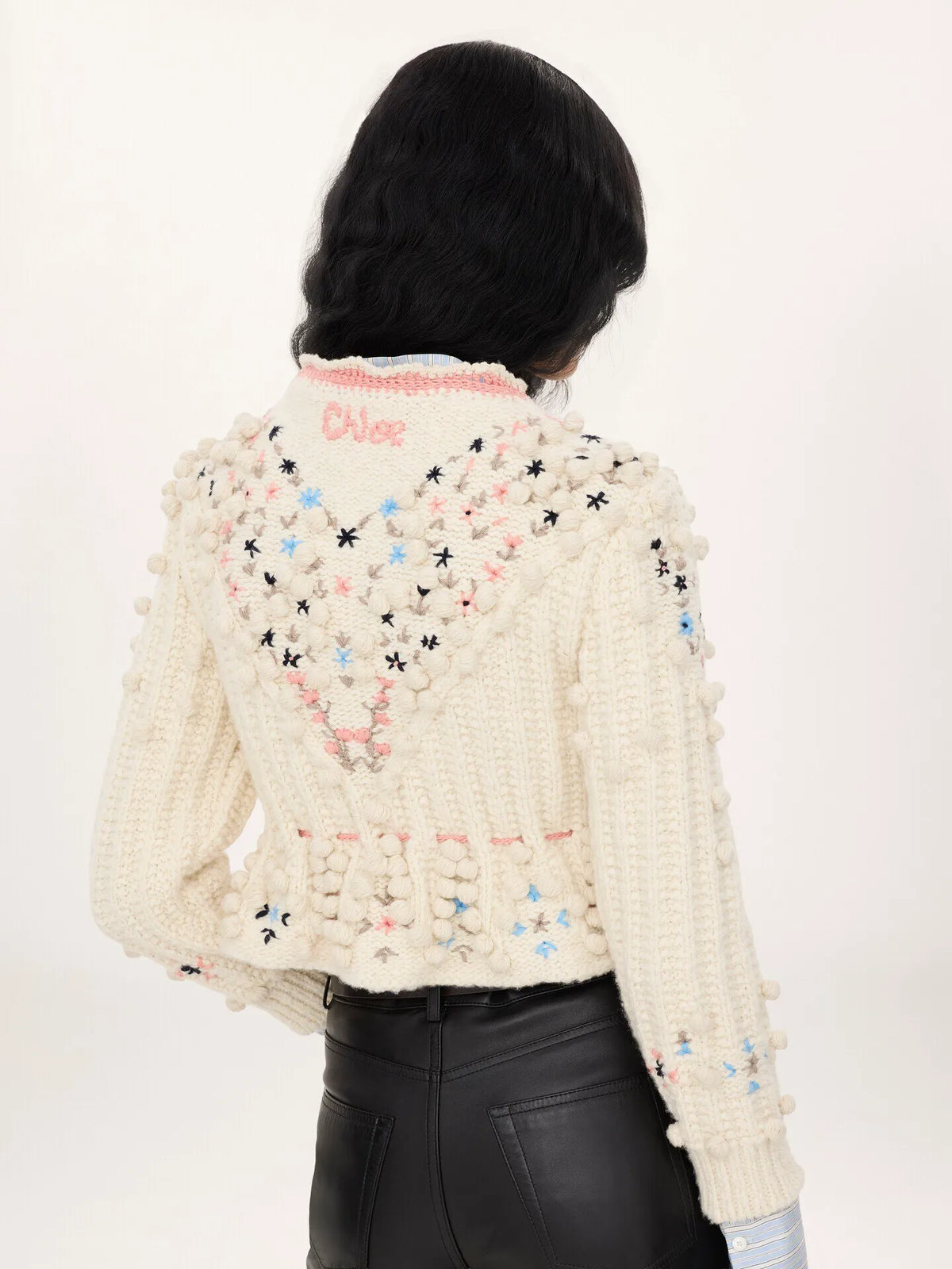 Cropped fitted cardigan in a wool knit