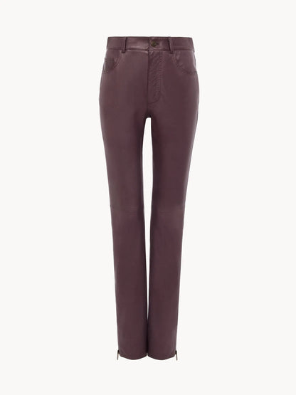 Slim pants in leather
