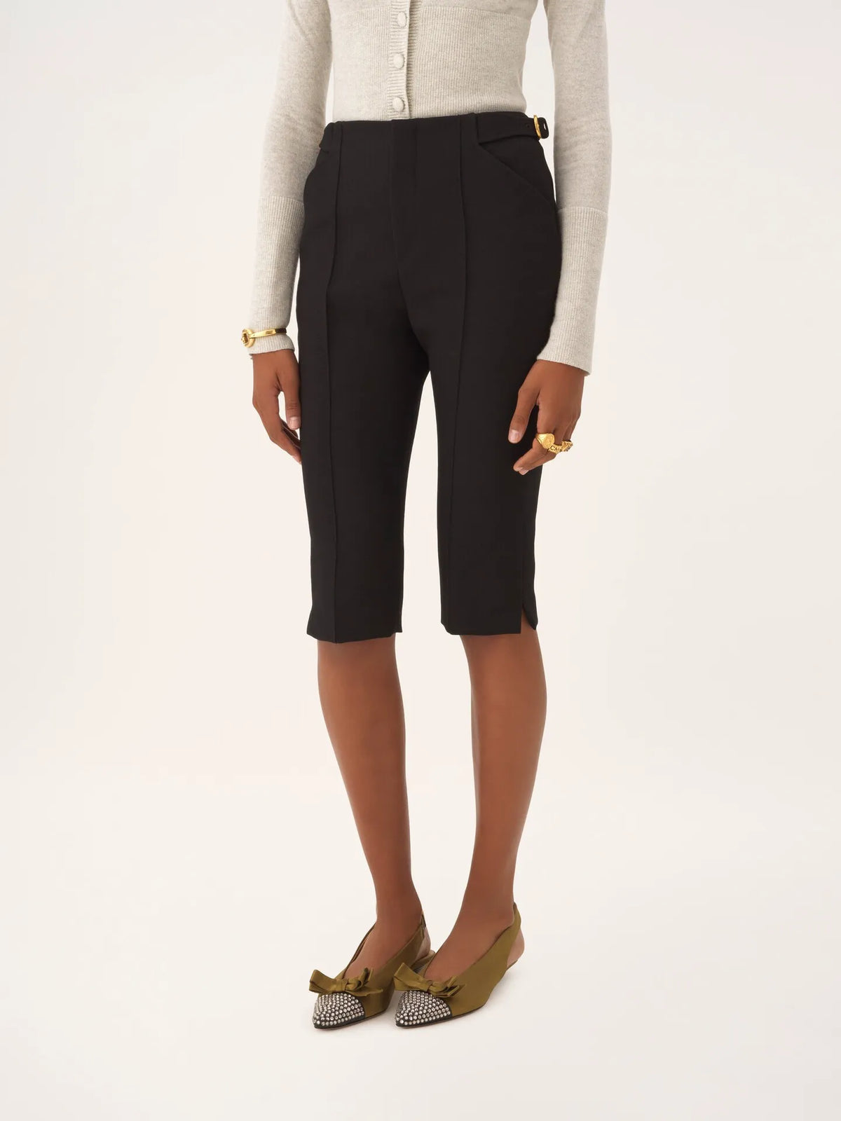 Tailored capri pants in wool crêpe