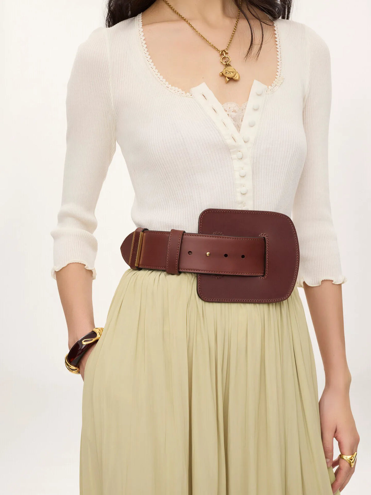 The Chloé Max belt