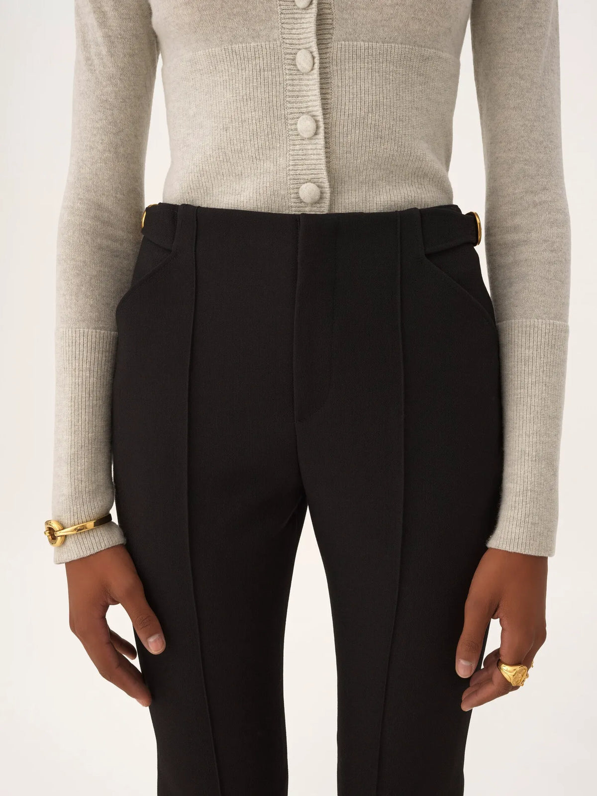 Tailored capri pants in wool crêpe