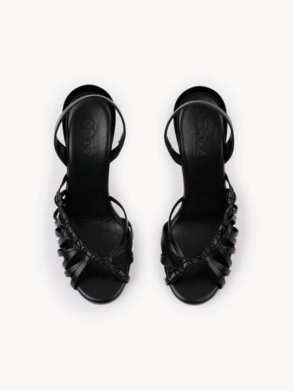 Estra heeled sandal